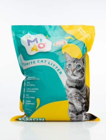 Le Miao Bentonite Cat Litter Lemon 5L